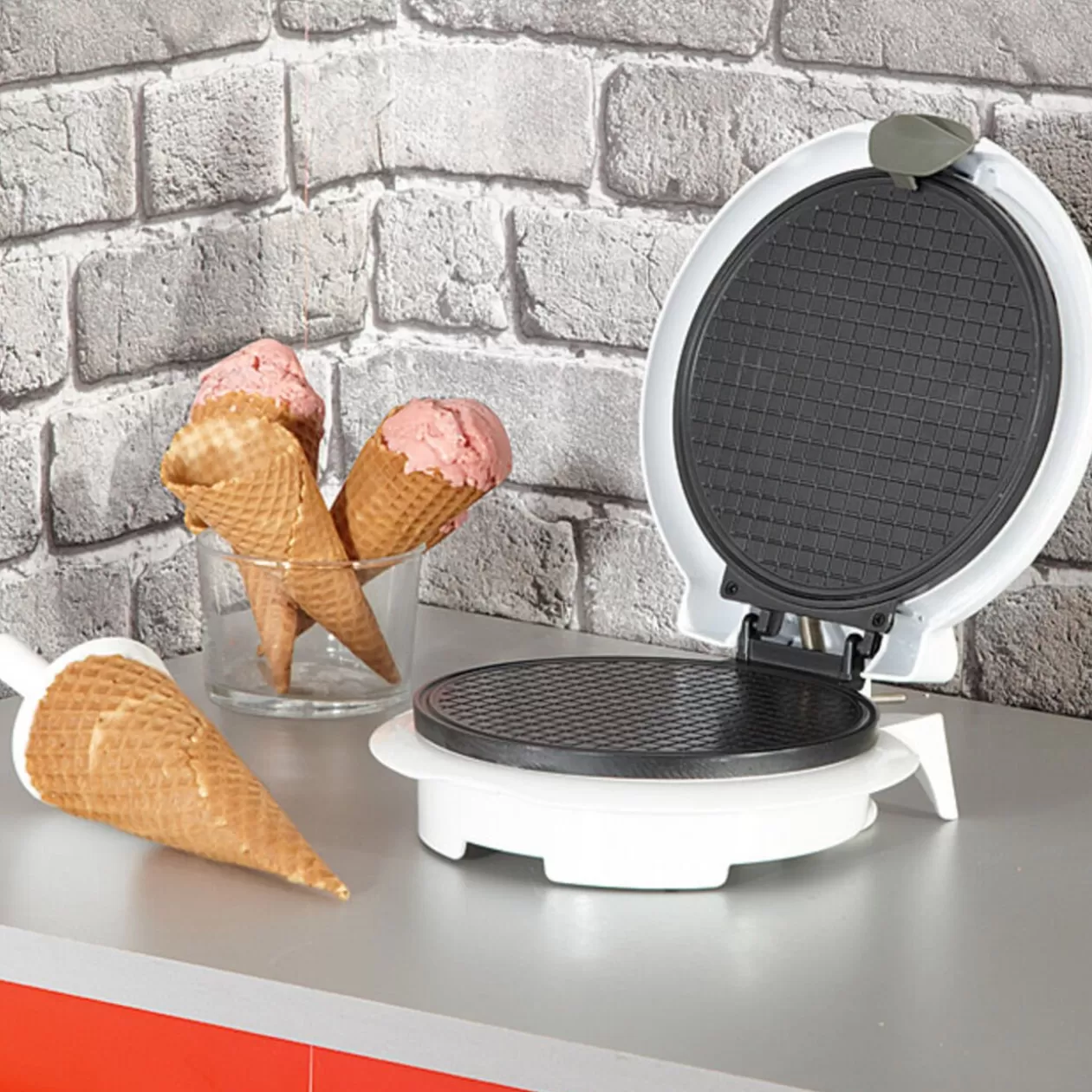 Gifi Appareil à cornets 750 W< Petit Électroménager