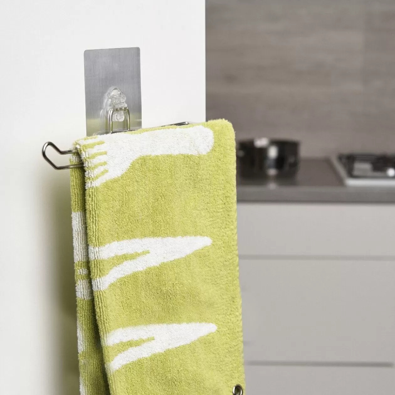Gifi Distributeur essuie tout adhésif< Rangement De Cuisine