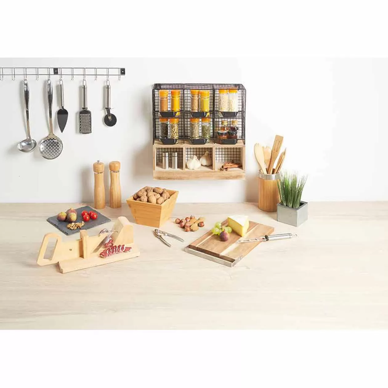 Gifi Trancheuse à charcuterie en bois naturel< Préparation Culinaire